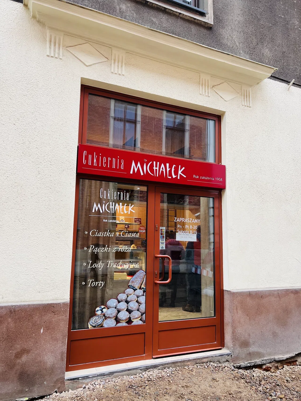 Pączki, Sernik and Kremówka in Kraków's Backstreet Cukiernie