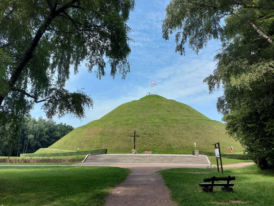 毕苏斯基土丘 (Kopiec Piłsudskiego, Sowiniec),克拉科夫