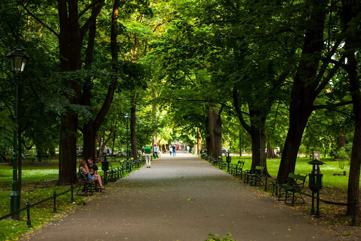 La Ceinture verte de Cracovie à pied avant le réveil de la ville