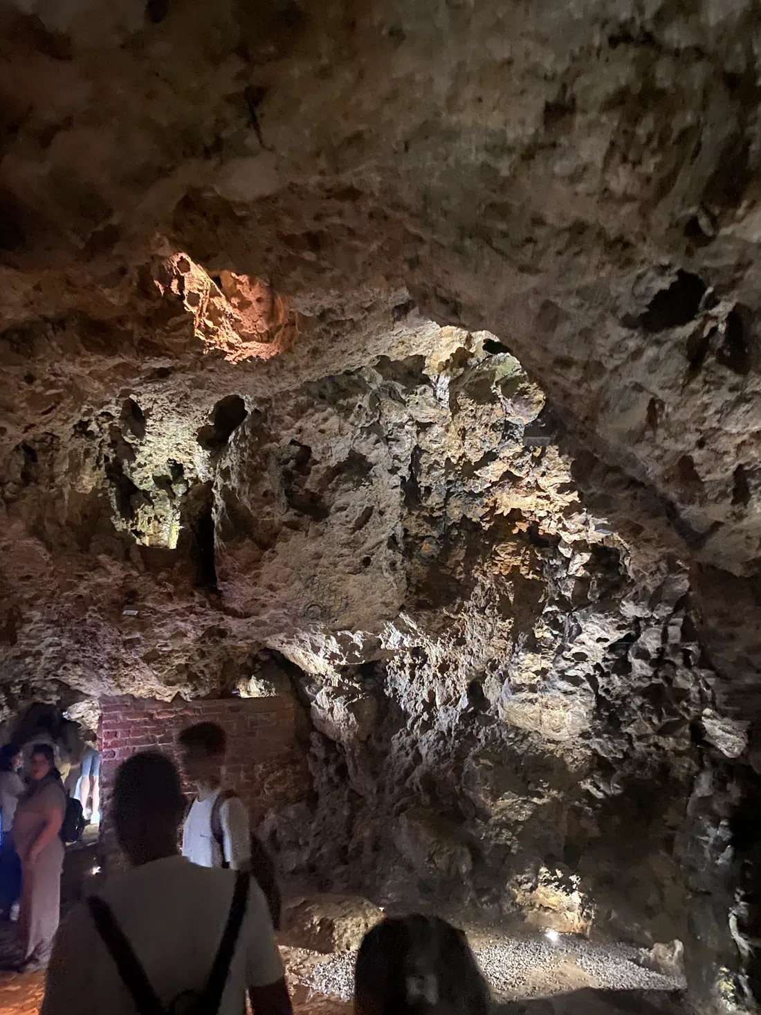 Königsschloss Wawel – Drachenhöhle (Smocza Jama), Krakau