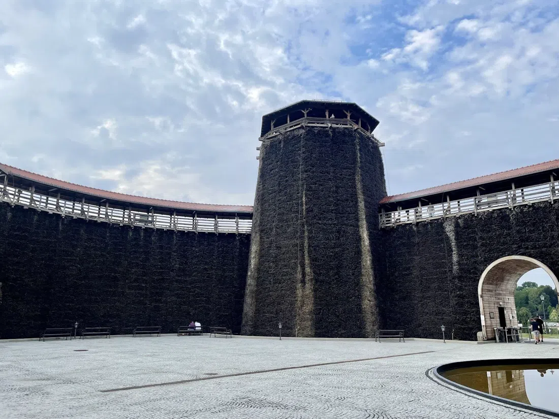 Brine Graduation Tower (Tężnia Solankowa), Park św. Kingi, Krakow